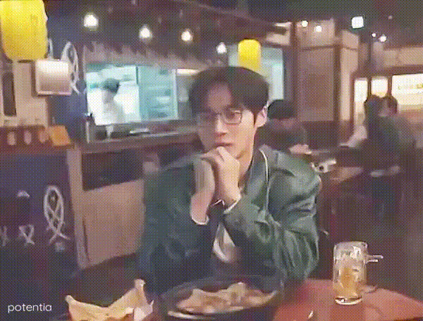 MQNSAq.gif