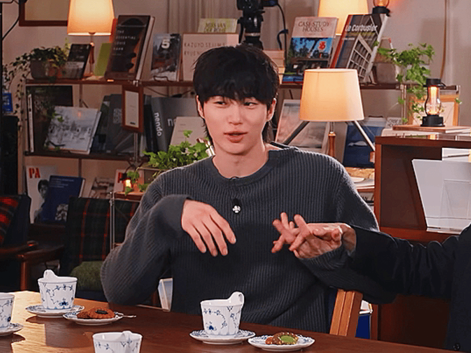 MRpjEx.gif