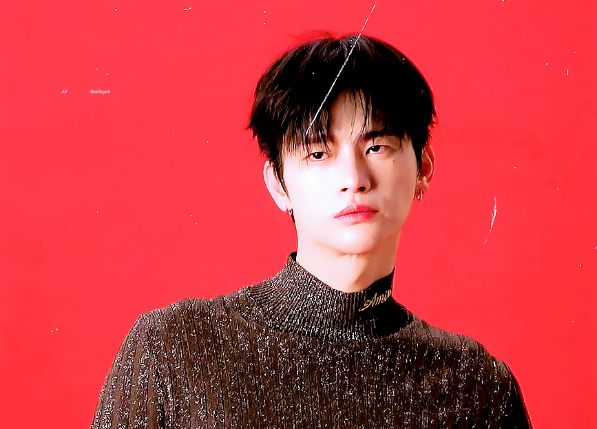 MnLuLE.gif