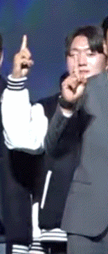 NGGkqD.gif