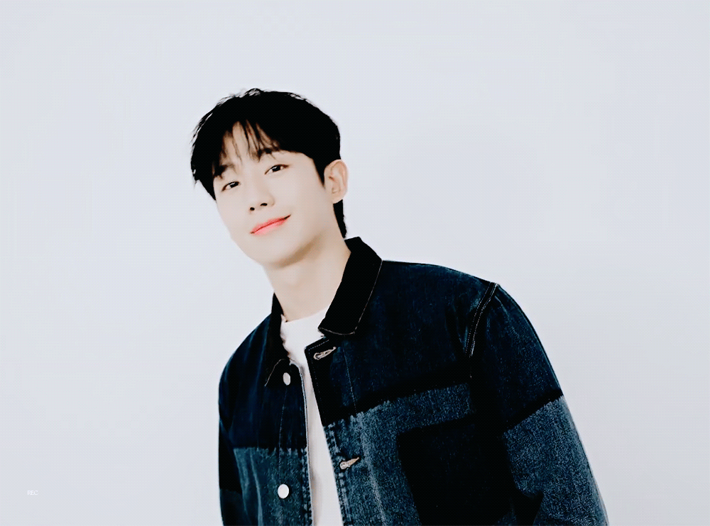 NQcmjv.gif
