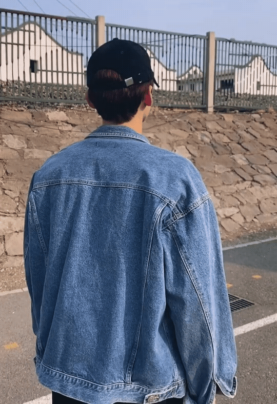 NlrVIK.gif