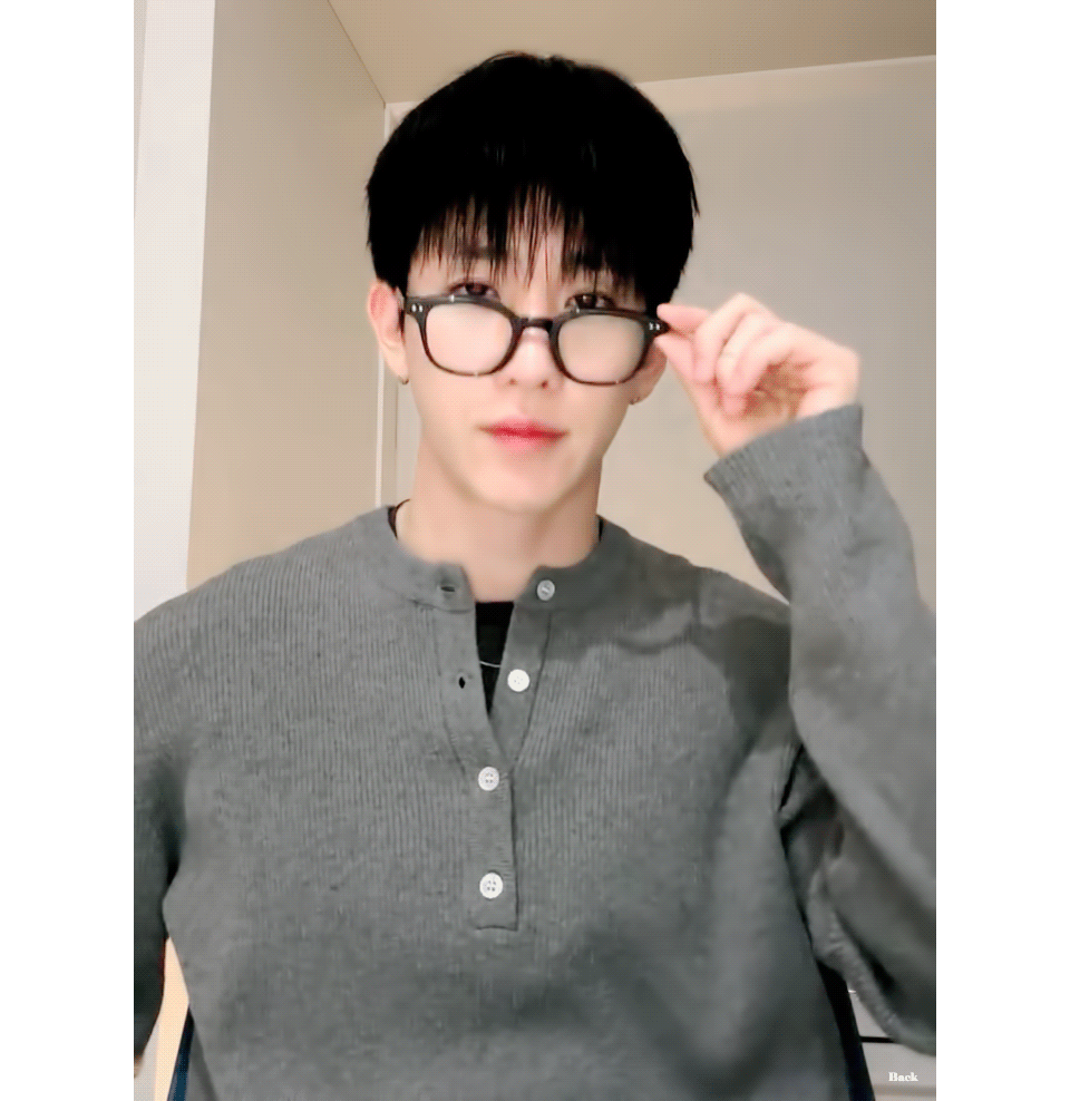 OAdFXQ.gif