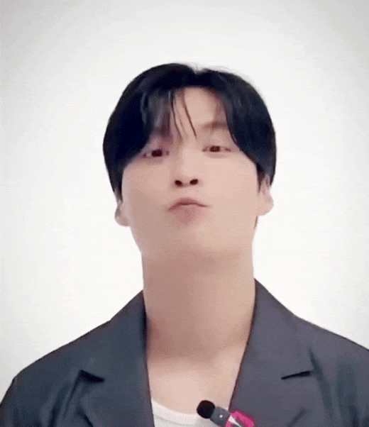 OfcKNf.gif