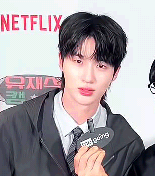 OgjFvy.gif