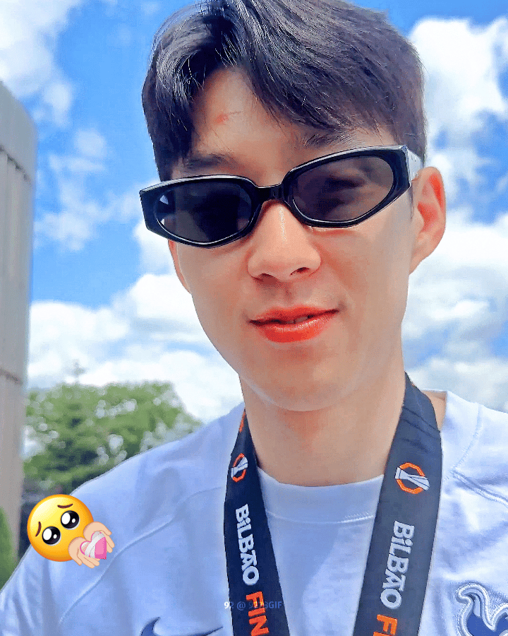 OlUkVK.gif