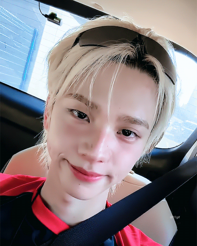 PAgerl.gif