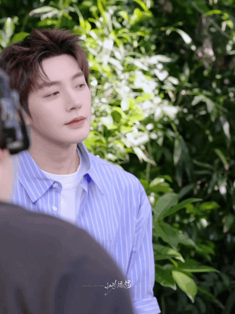 PJoYxh.gif