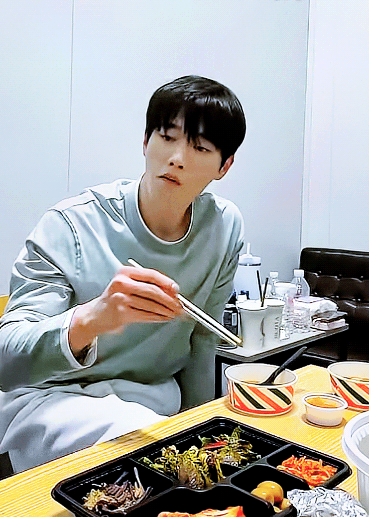 PPHcEY.gif