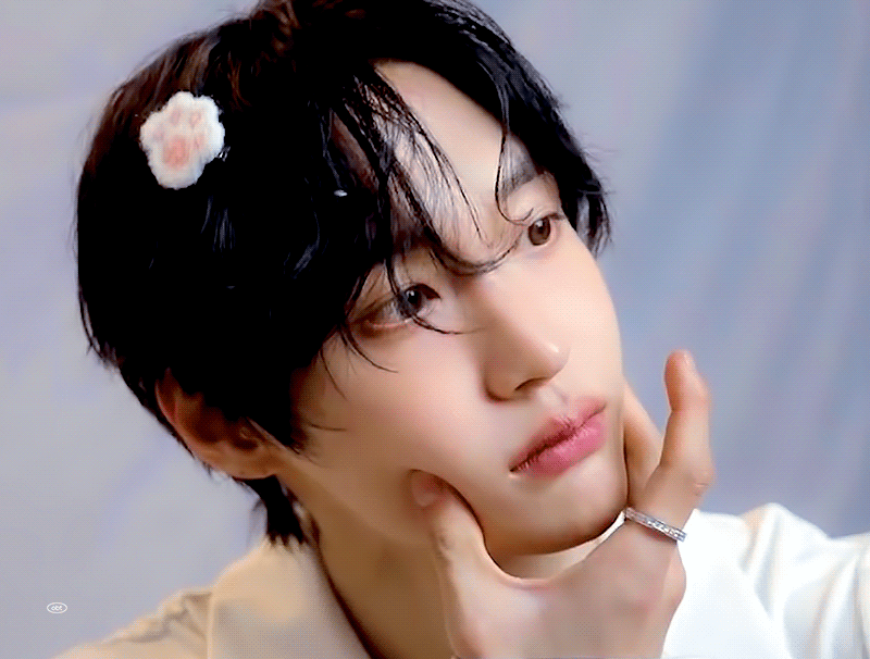 PkGhLh.gif