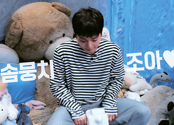 QLeoxg.gif