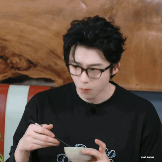QMfeAO.gif