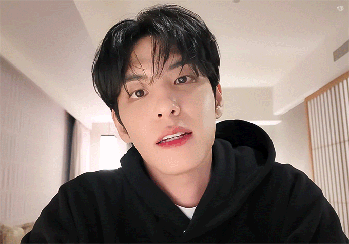 QcJfXz.gif