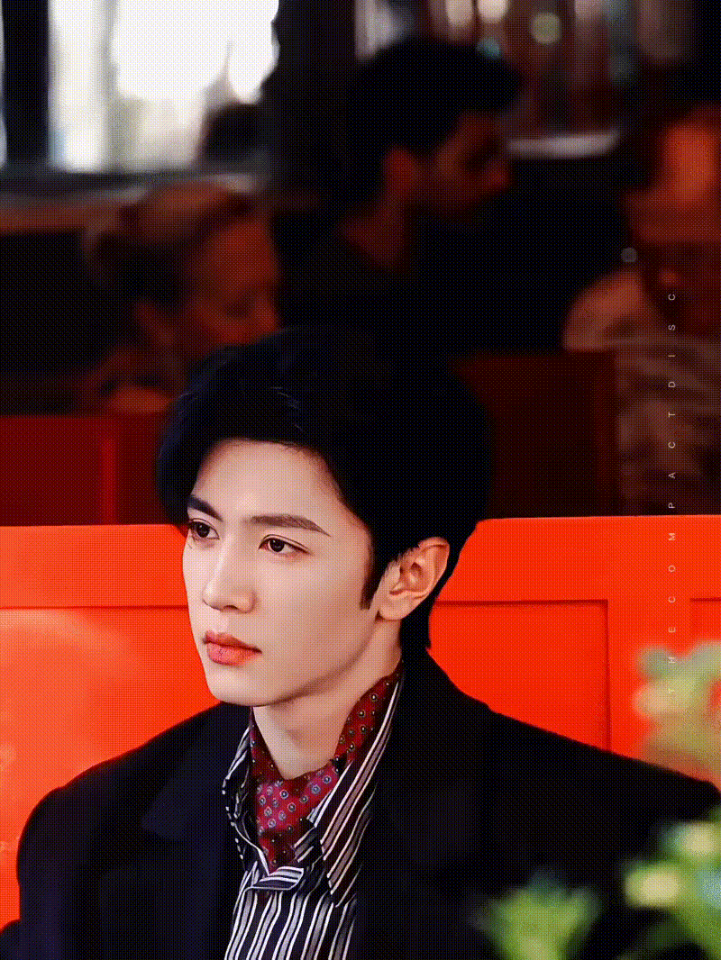 Qooimw.gif
