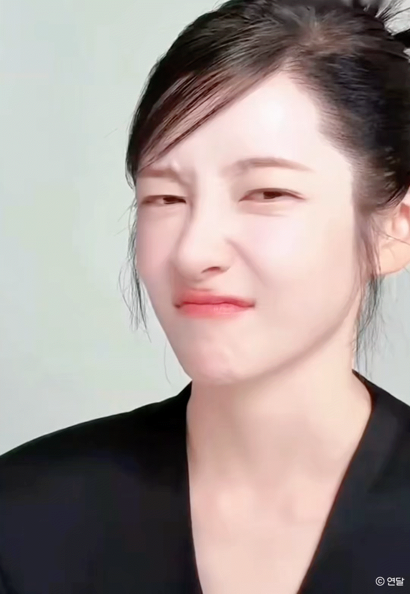RKXxOb.gif