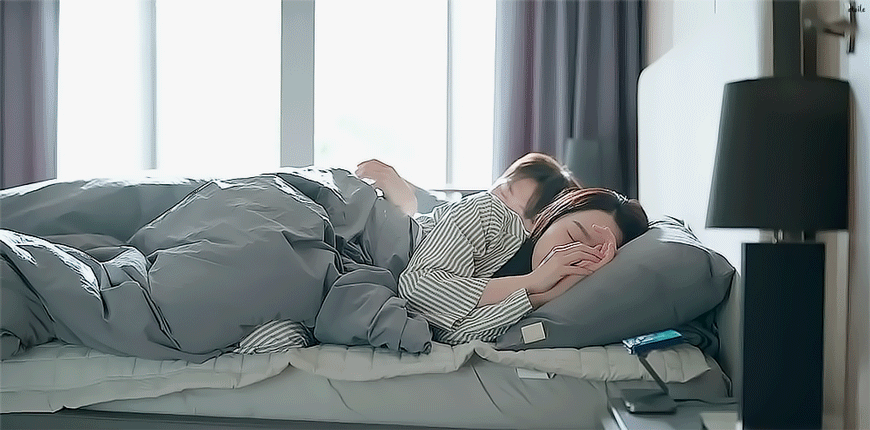 RRmhJR.gif