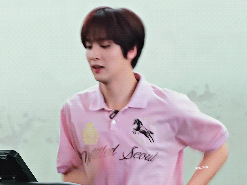 RXNBNk.gif
