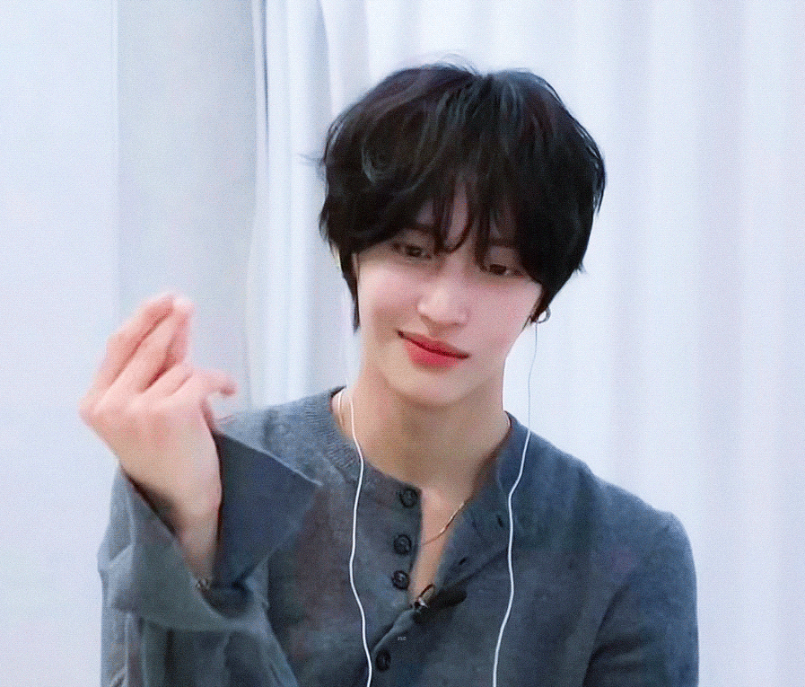 RhzbYU.gif