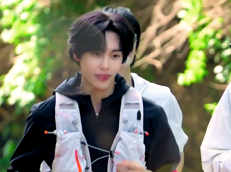 RkcltZ.gif