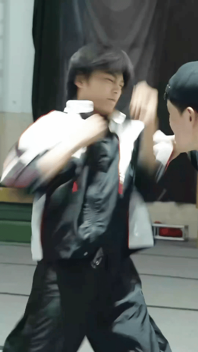 SBLZoQ.gif