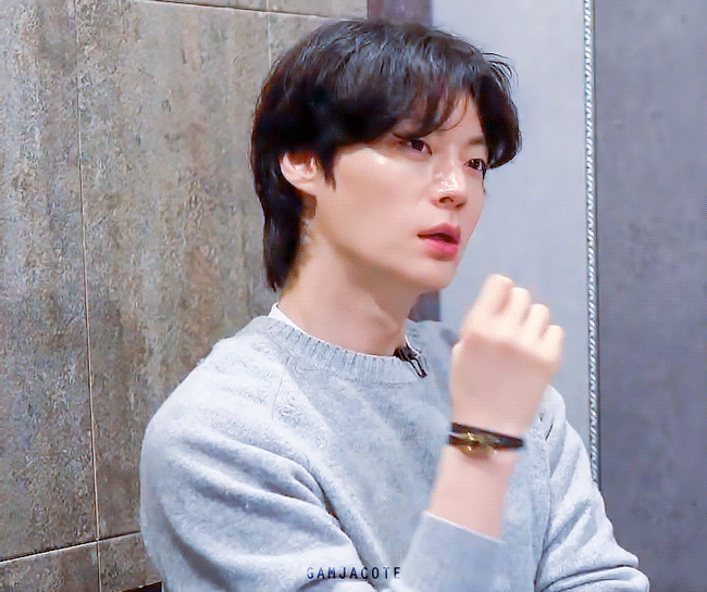 SXiNrU.gif