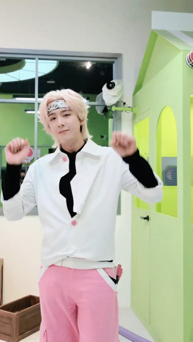 TRxctJ.gif