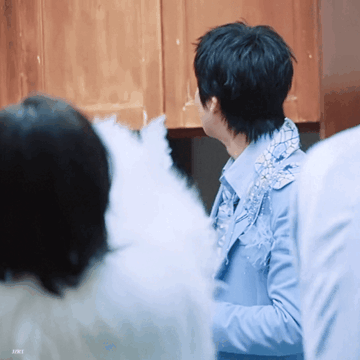TVxrcz.gif