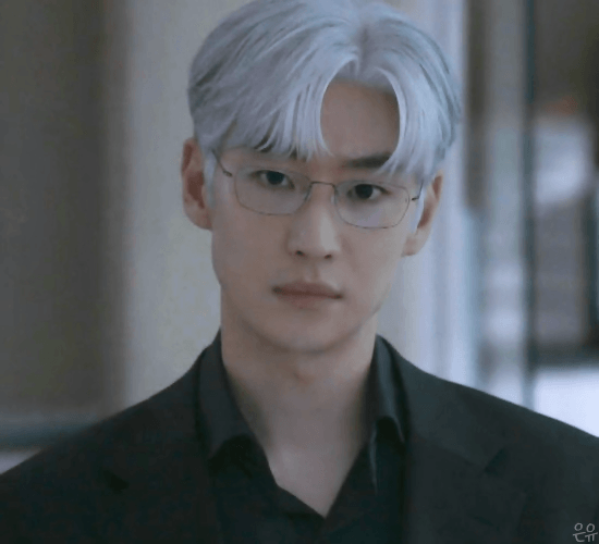UADnvb.gif