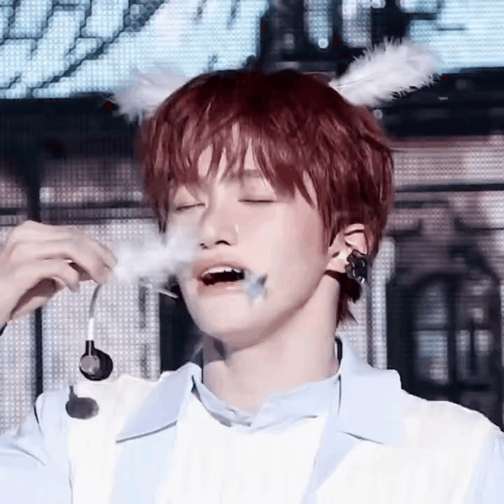 UjYjvI.gif