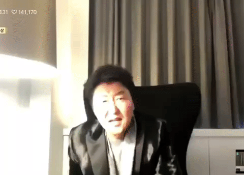 VPqHeE.gif
