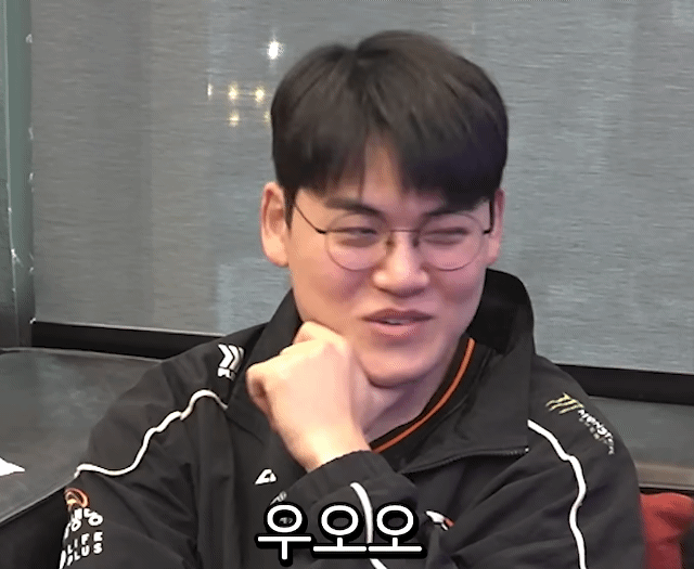 VQfMZc.gif