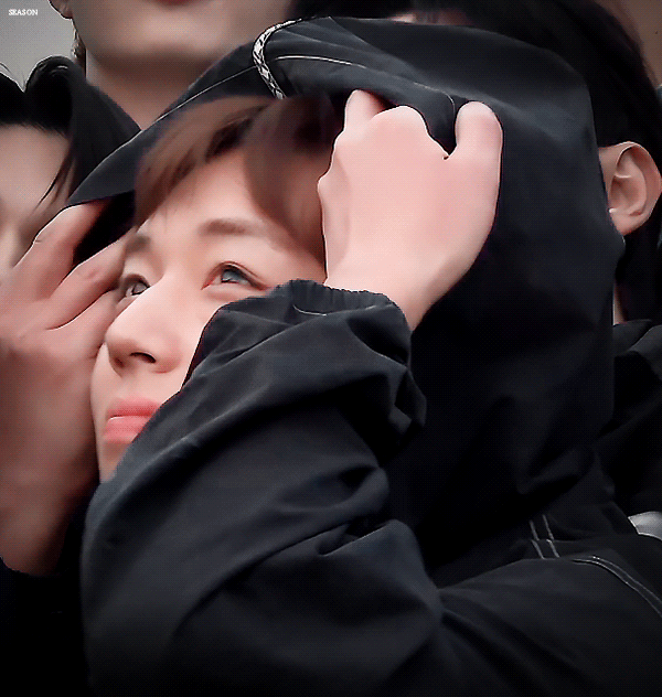 WEFWBK.gif