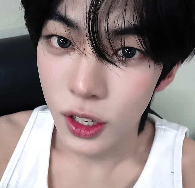 WJGKLc.gif