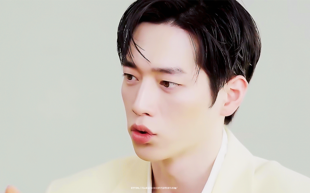 WKFjLY.gif