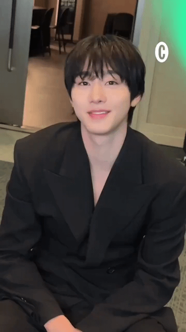 WXFTNf.gif