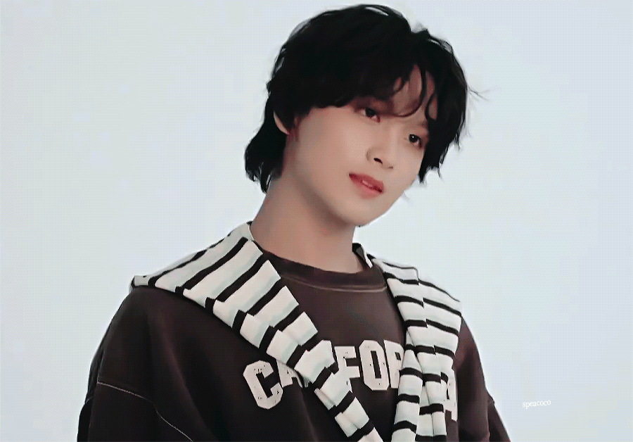WaNaMp.gif