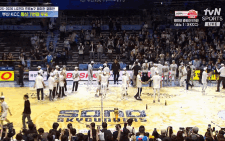 WbaKjb.gif