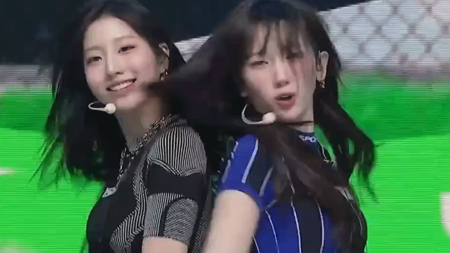 WkzQCM.gif