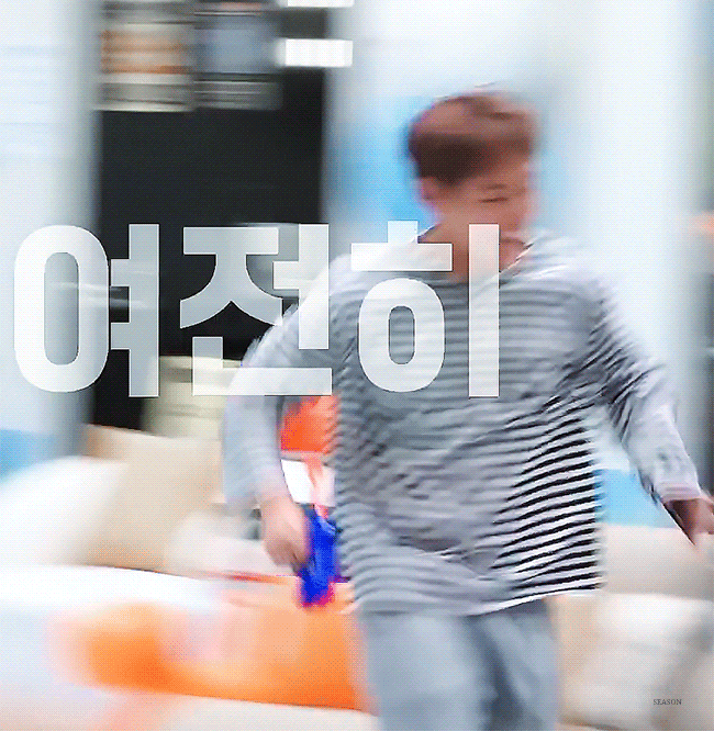 WqwEAi.gif