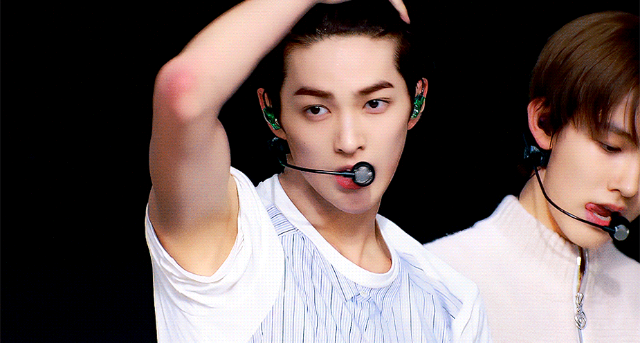 WzCaFG.gif