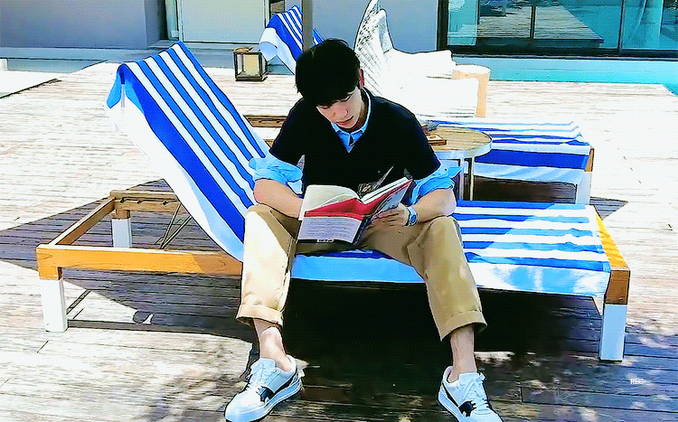 XCBHlA.gif