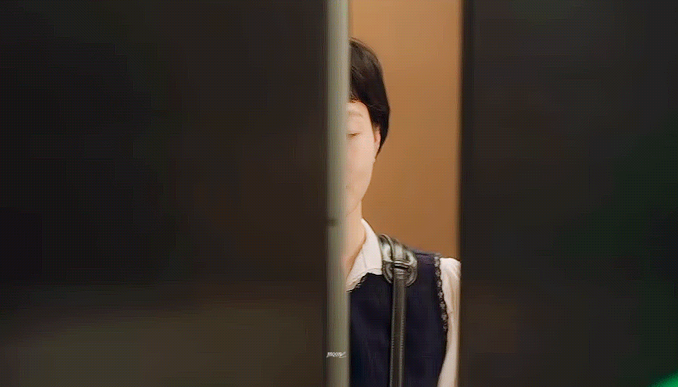 XEWKBm.gif