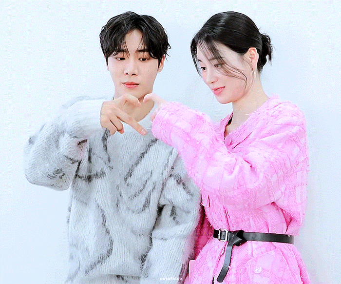 XGGkst.gif