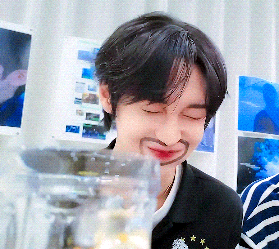 XZjFEA.gif
