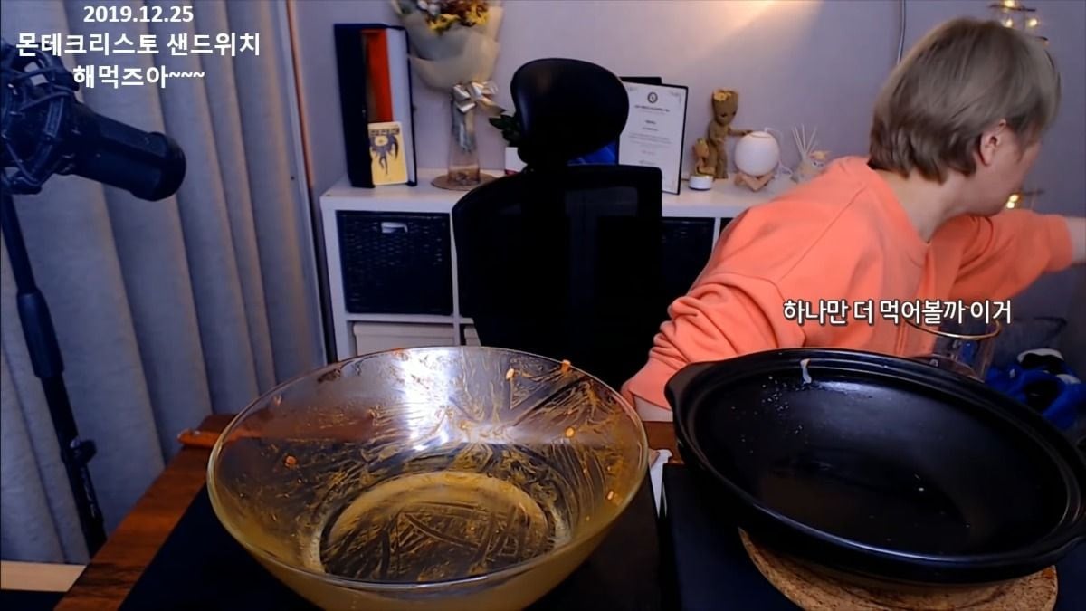 XhoFj.jpg