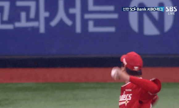 XjyYFt.gif