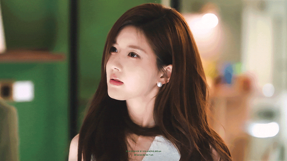 XuoyDU.gif