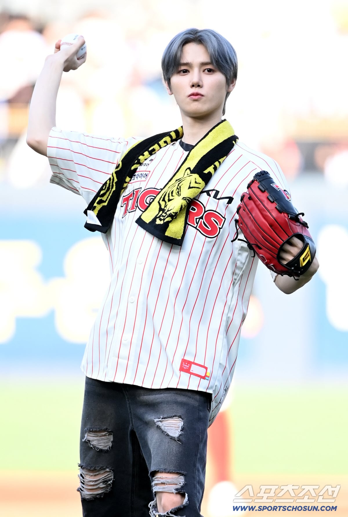 YUnmBk