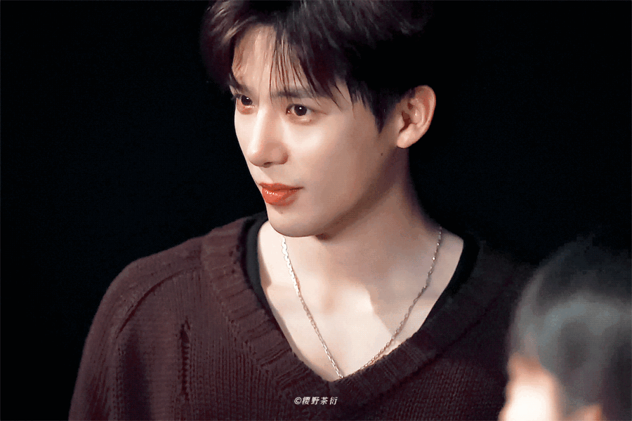 YYZhpG.gif