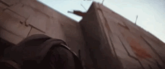 YcvLSQ.gif